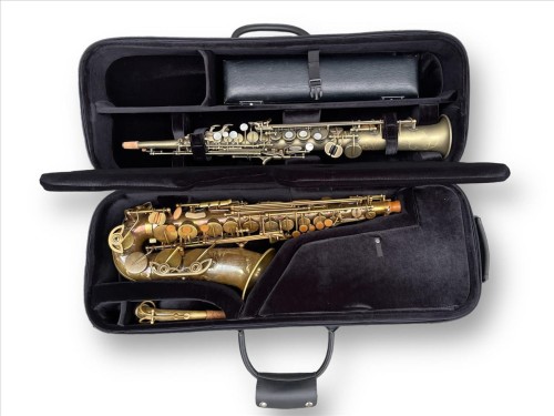 1. podwójny futerał na saksofony.jpg