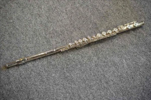 YAMAHA YFL 271 SII - flet poprzeczny + GRATIS