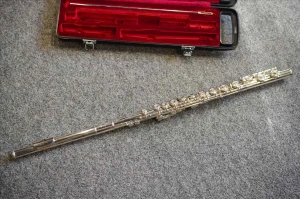 YAMAHA YFL 211s - flet poprzeczny + GRATIS