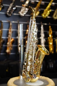 YANAGISAWA A800 Elimona - saksofon altowy
